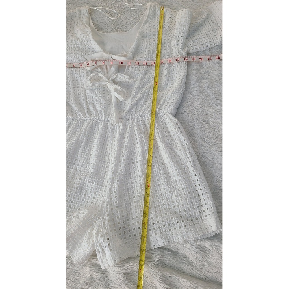 Lilka Anthropologie White Eyelet Romper Open Back Tie 3/4 Sleeve Medium - Picture 3 of 9